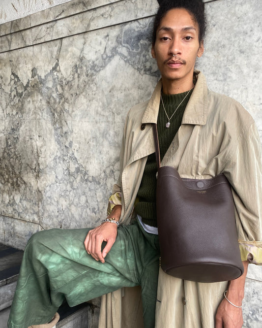 Bongo 01 — Convertible Crossbody Bucket Bag: Brew