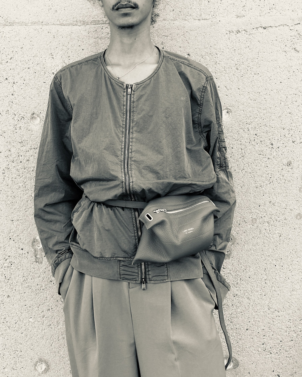 Minigilli 01 — Convertible Crossbody Pouch: Brew